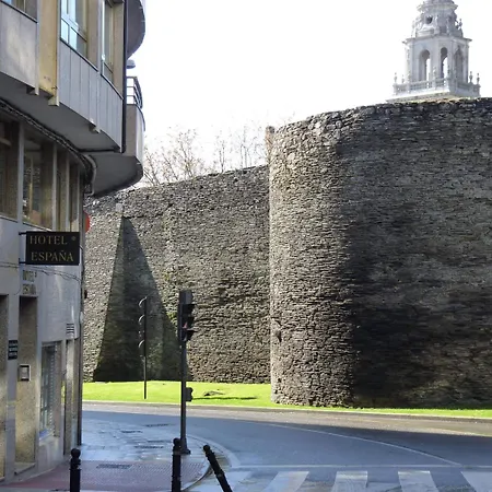 西班牙酒店 酒店 *